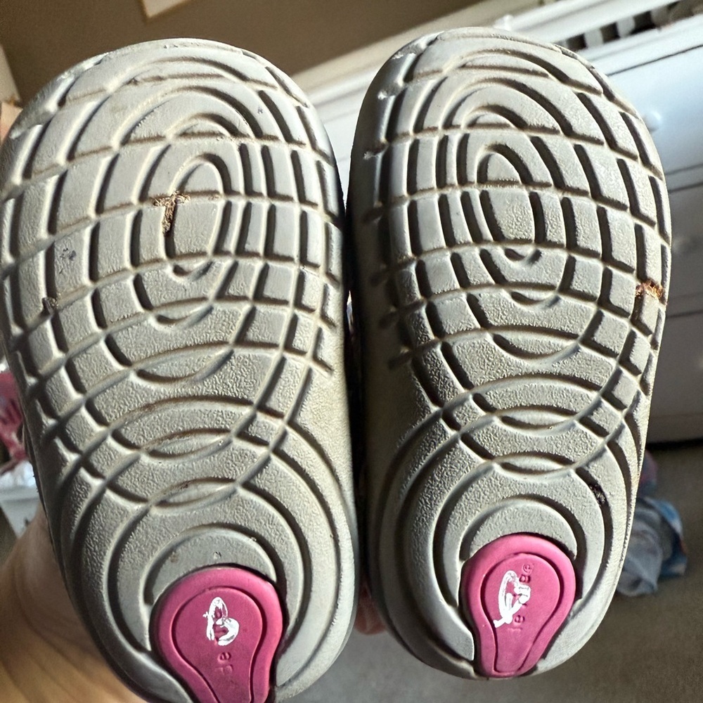 Silver Stride Rite Shoe size 3.5 Adeline 425 Mary Jane Sneaker - Picture 5 of 6